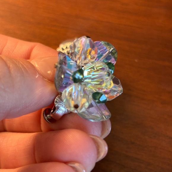 Vintage Vendome aurora borealis beaded earrings - Picture 6 of 6